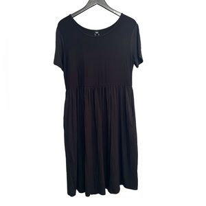 NWT Black Dress Size Medium